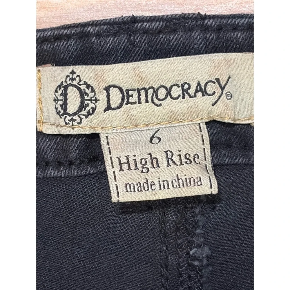 Democracy High Rise Ruffle Hem Jeans Faded Black Curve‎ Equality Size 6
